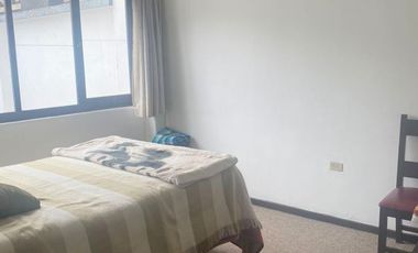 Casa en venta en el centro histórico de Cuenca, NO Inventariada, Cuenca - Ec