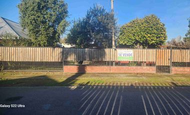 SE VENDE CASA CON GRAN ESPACIO