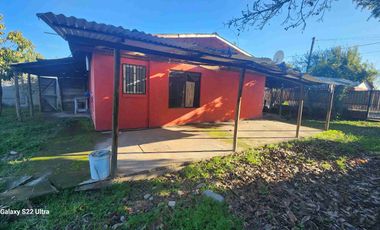SE VENDE CASA CON GRAN ESPACIO