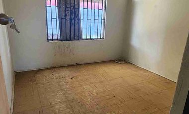 SE VENDE CASA CON GRAN ESPACIO