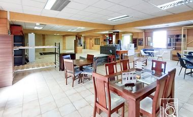 Arriendo edificio comercial de 4 pisos en la mejor ubicación de Los Andes