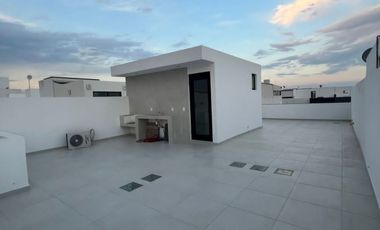 ESPECTACULAR CASA NUEVA EN RENTA EN ZEN LIFE I