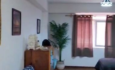 Edificio en venta con playa de estacionamiento, ubicado en Cercado de Lima