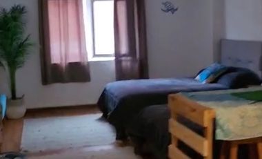 Edificio en venta con playa de estacionamiento, ubicado en Cercado de Lima