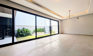 Casa en Venta Castaños del Vergel con Alberca, Monterrey