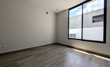 Casa en Venta Castaños del Vergel con Alberca, Monterrey