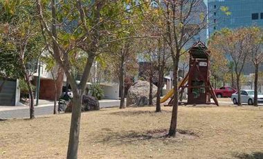 Venta de terreno en la Cima