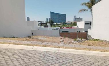 Venta de terreno en la Cima