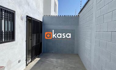 Casa en Renta en Cumbres Provenza, Cerrada Lux, Huasteca, García.