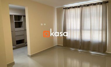 Casa en Renta en Cumbres Provenza, Cerrada Lux, Huasteca, García.
