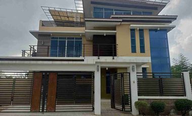 Spacious 420sqm 7BR House & Lot Fully-Furnished for Sale Inside Fairview Village Talisay near SRP