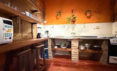 Zona Parque, Tucumán y Mitre – Casa en Venta