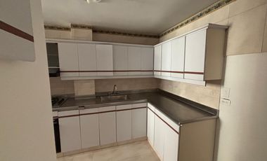 Apartamento en Venta – Laureles, Medellín
