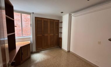 Apartamento en Venta – Laureles, Medellín