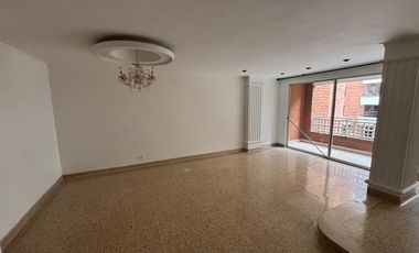 Apartamento en Venta – Laureles, Medellín