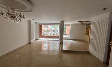 Apartamento en Venta – Laureles, Medellín