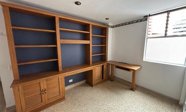 Apartamento en Venta – Laureles, Medellín