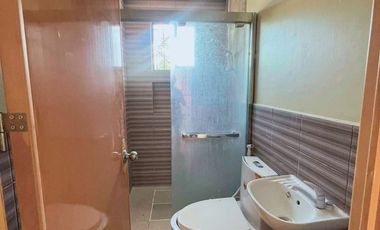 2 Bedrooms Semi Furnished Apartment For Rent in Junob