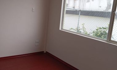 Rento Departamento de 3 Dormitorios  en Ponceano
