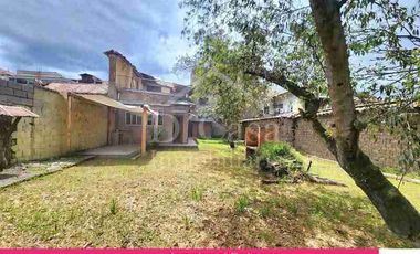 Vendo Casa Patrimonial en el Centro histórico de Cuenca
