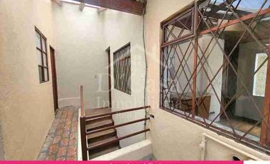 Vendo Casa Patrimonial en el Centro histórico de Cuenca