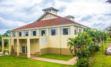 RENT NOW – 2 Bedrooms Located at a Golf Gated Community at Silang Cavite near Tagaytay for foreigners with Philippine Retirement Visa assistance