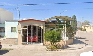 CASA EN VENTA DESARROLLO URBANO 1100 SANTA ROSALIA DE CAMARGO CHIHUAHUA!!! SK16