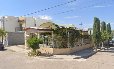 CASA EN VENTA DESARROLLO URBANO 1100 SANTA ROSALIA DE CAMARGO CHIHUAHUA!!! SK16