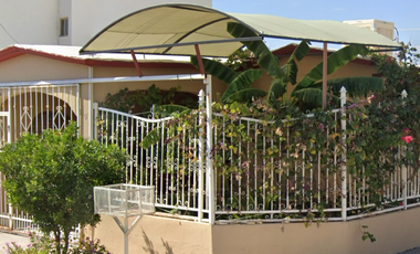 CASA EN VENTA DESARROLLO URBANO 1100 SANTA ROSALIA DE CAMARGO CHIHUAHUA!!! SK16