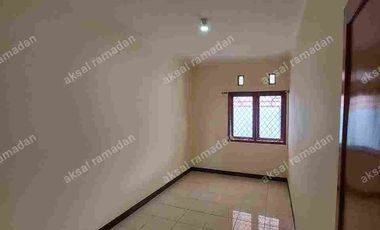 Rumah 2 Lantai Siap Huni Di Turangga Buah Batu Kota Bandung
