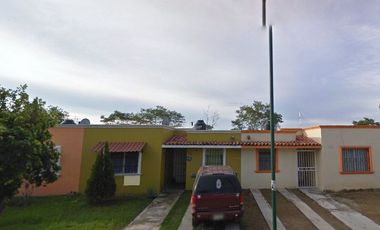 Casa En Venta En Sol Del Pacífico, Manzanillo, Colima GD3