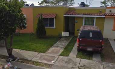 Casa En Venta En Sol Del Pacífico, Manzanillo, Colima GD3