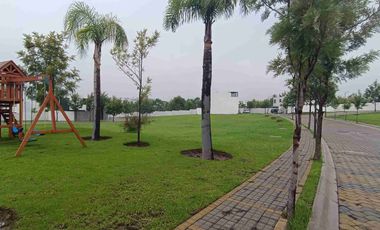 casa en renta lomas de Angelopolis