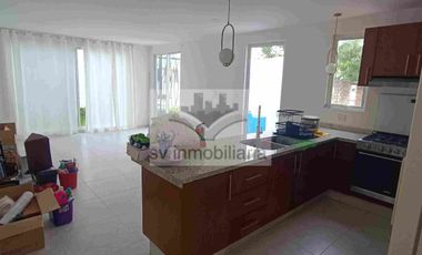 casa en renta lomas de Angelopolis