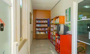 RUMAH MEWAH DI LOKASI STRATEGIS DEKAT ALUN ALUN KIDUL