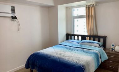 1 Bedroom Unit with Balcony for SALE in 📍  Two Serendra, Taguig City