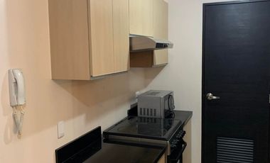 1 Bedroom Unit with Balcony for SALE in 📍  Two Serendra, Taguig City