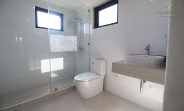 LUXURY HOUSE FOR SALE – DAANG HARI AREA