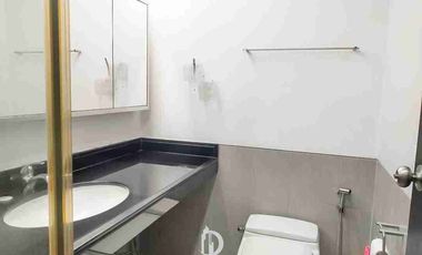 For Rent/Lease 2 BR with Maidsroom and Parking Fully Furnished Condo in - [ The Residences at Greenbelt San Lorenzo Tower ] - with Balcony Greenbelt Mall View - Corner Unit