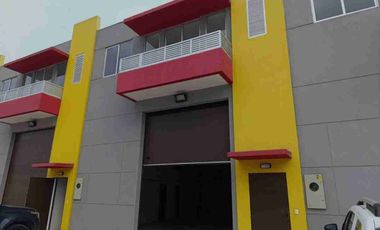 Ofibodega de venta en Samborondón