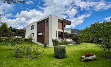 Casa de venta Tumbaco la cerámica