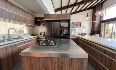 Casa AMOBLADA en Arriendo Envigado Alto De Las Palmas , Antioquia