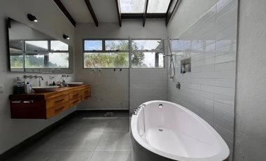 Casa AMOBLADA en Arriendo Envigado Alto De Las Palmas , Antioquia