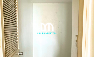 For Sale: 1-Bedroom Condo Unit in Ocean Tower Condominiums, Malate, Manila