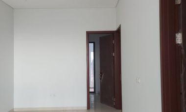 RUMAH MODEREN DAN ASRI MINIMALIS MEWAH DI SETRA DUTA BANDUNG UTARA