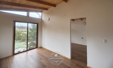 VENDE NUEVA, HERMOSA Y ACOGEDORA CASA EN LAS CRUCES COMUNA EL TABO