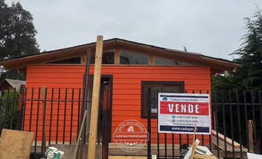 VENDE NUEVA, HERMOSA Y ACOGEDORA CASA EN LAS CRUCES COMUNA EL TABO