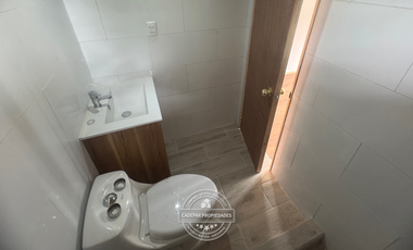 VENDE NUEVA, HERMOSA Y ACOGEDORA CASA EN LAS CRUCES COMUNA EL TABO