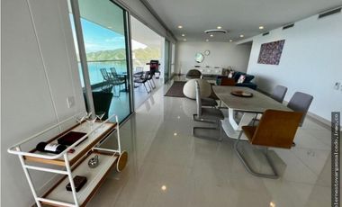 VENTA APARTAMENTO LUXURY FRENTE AL MAR RODADERO SUR – F.V