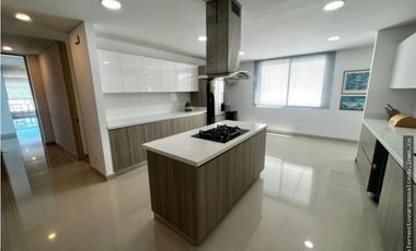 VENTA APARTAMENTO LUXURY FRENTE AL MAR RODADERO SUR – F.V